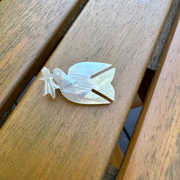 SOLD Shell & Wood Jewelry Lot - Picture 6 of 16